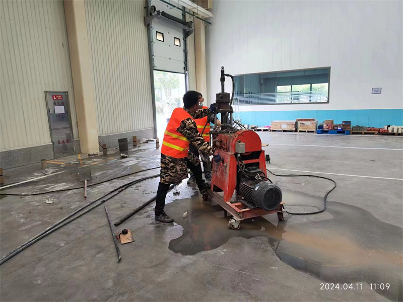 赵县厂房地面下沉塌陷注浆加固施工